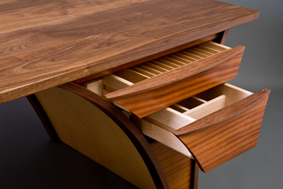 Trimerous Desk Drawer detail